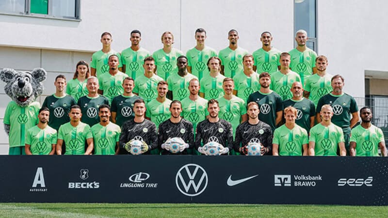 Đội hình hiện tại của VfL Wolfsburg gồm nhiều cầu thủ giàu kinh nghiệm và tài năng